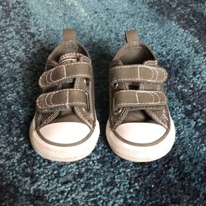 Toddler Converse Allstars Size 5